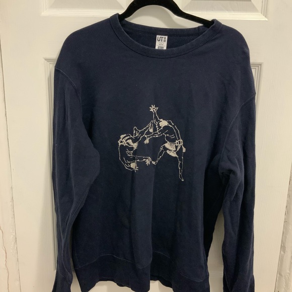 Uniqlo Other - Uniqlo Hokusai Blue Men’s Long Sleeved Crewneck